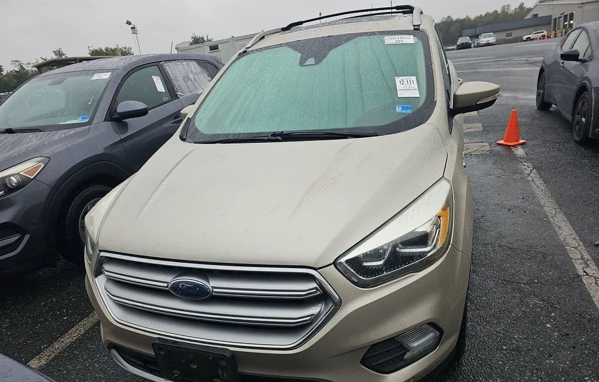2017 FORD ESCAPE TITANIUM 3