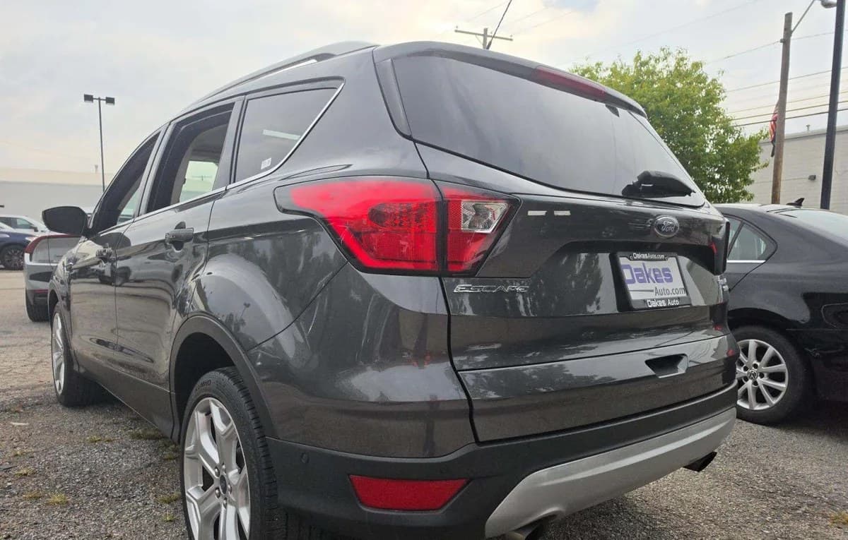 2019 FORD ESCAPE Titanium 3