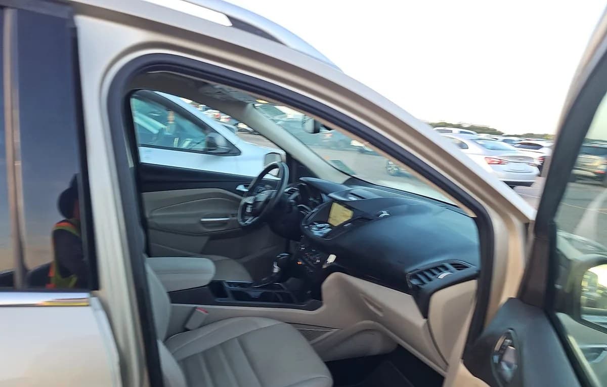 2017 FORD ESCAPE Titanium 5