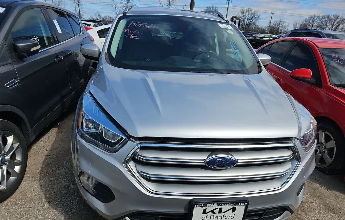 2017 FORD ESCAPE Titanium 3