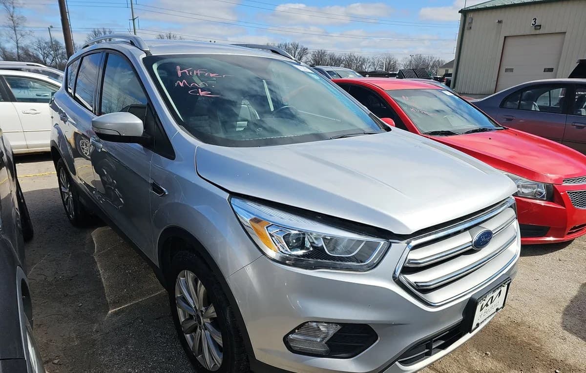 2017 FORD ESCAPE Titanium 4
