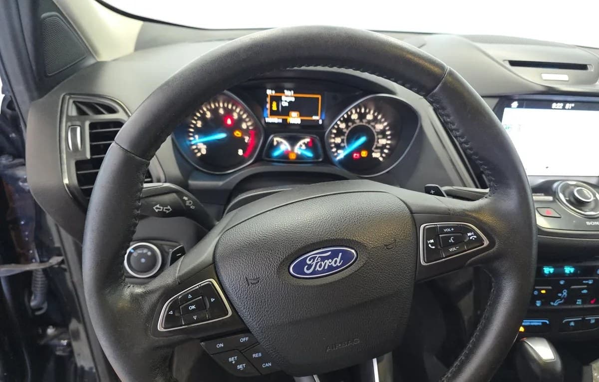 2017 FORD ESCAPE Titanium 6