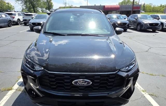 2025 FORD ESCAPE ST-Line 6