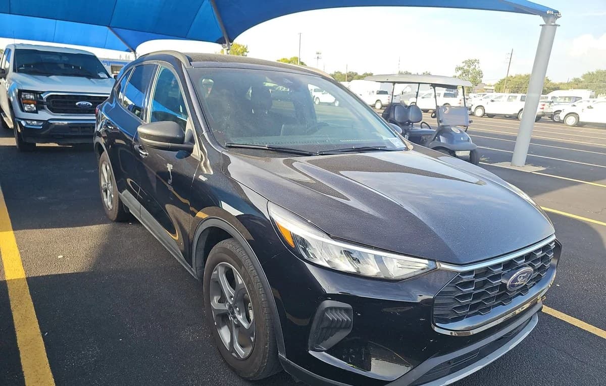 2025 FORD ESCAPE ST-LINE 4