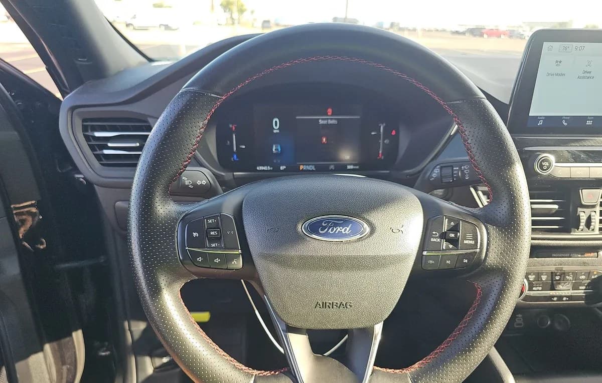 2025 FORD ESCAPE ST-LINE 7