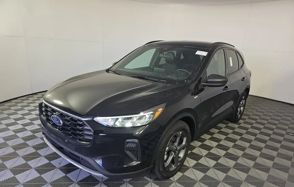 2025 FORD ESCAPE ST-Line 2