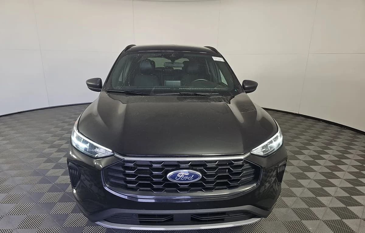 2025 FORD ESCAPE ST-Line 3