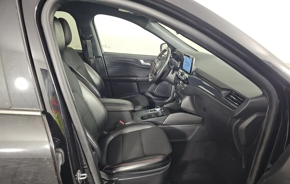 2025 FORD ESCAPE ST-Line 5