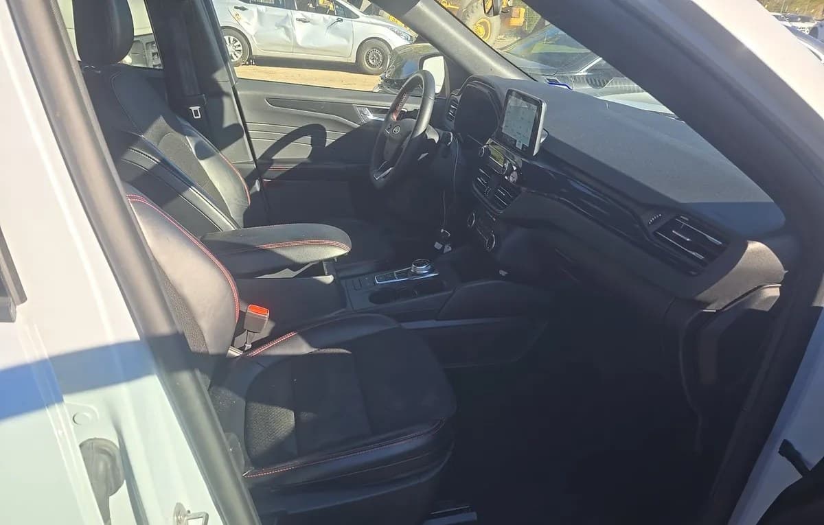 2025 FORD ESCAPE ST-LINE 5
