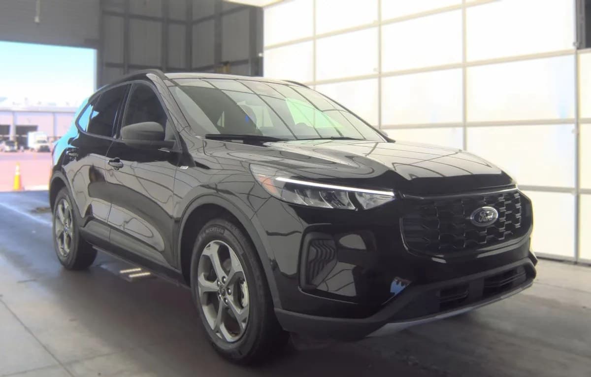 2025 FORD ESCAPE ST-LINE 4