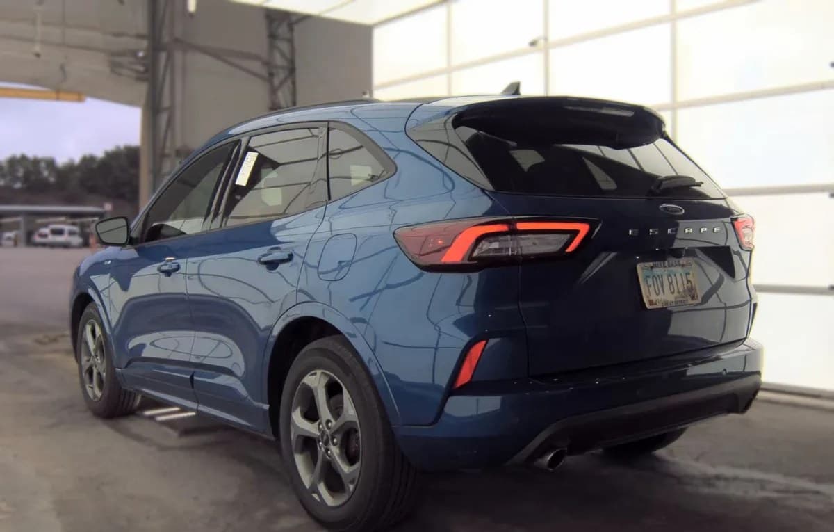2023 FORD ESCAPE ST-Line 3