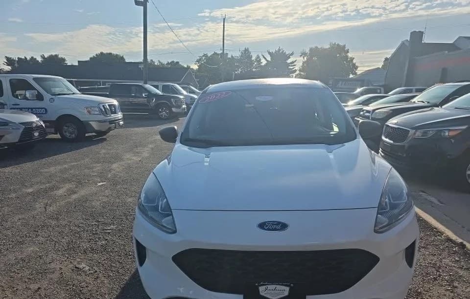 2022 FORD ESCAPE S 3