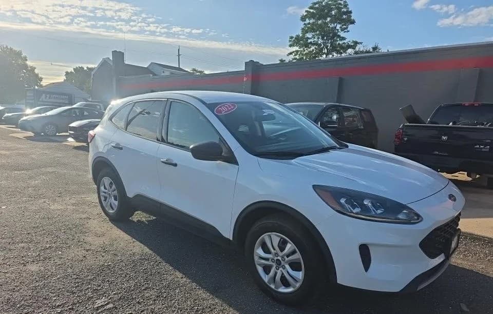 2022 FORD ESCAPE S 4