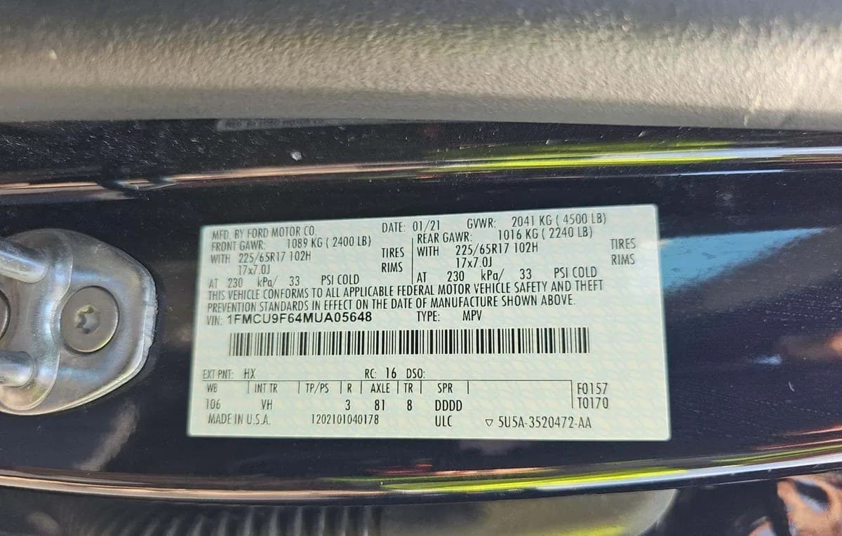 2021 FORD ESCAPE S 3