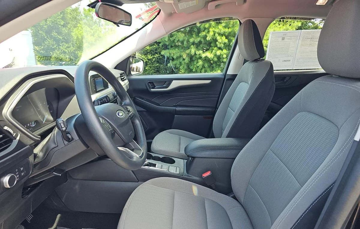 2021 FORD ESCAPE S 4