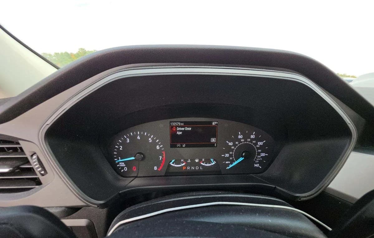 2022 FORD ESCAPE S 5