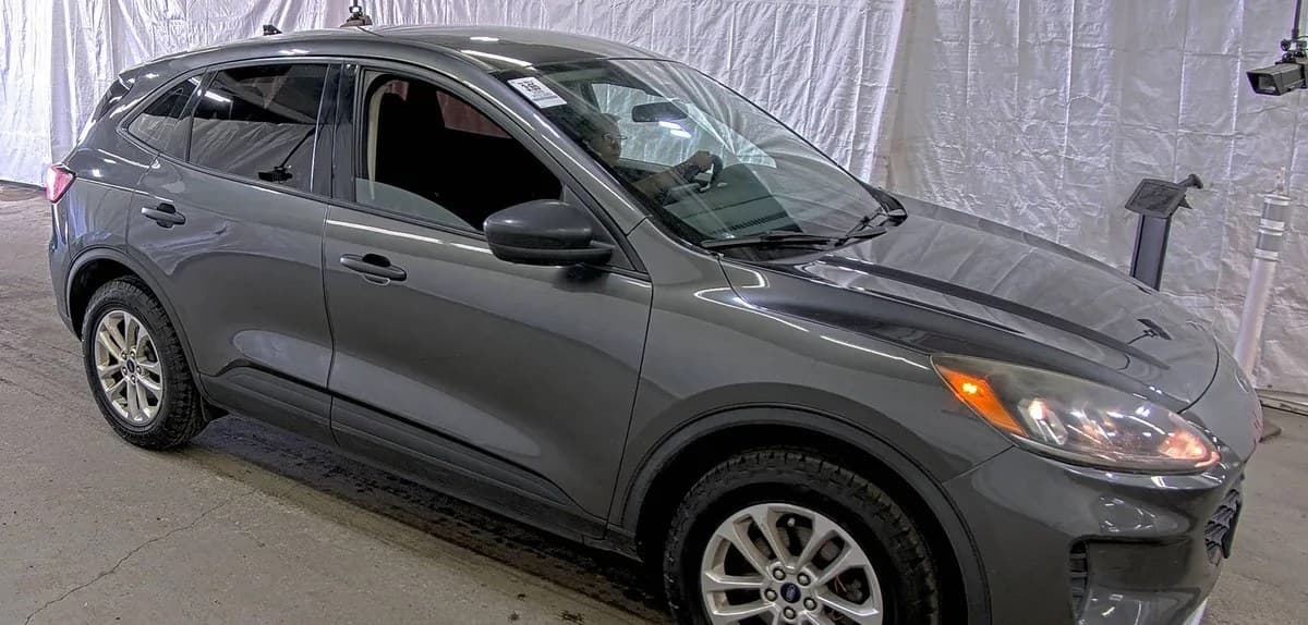 2020 FORD ESCAPE S 3