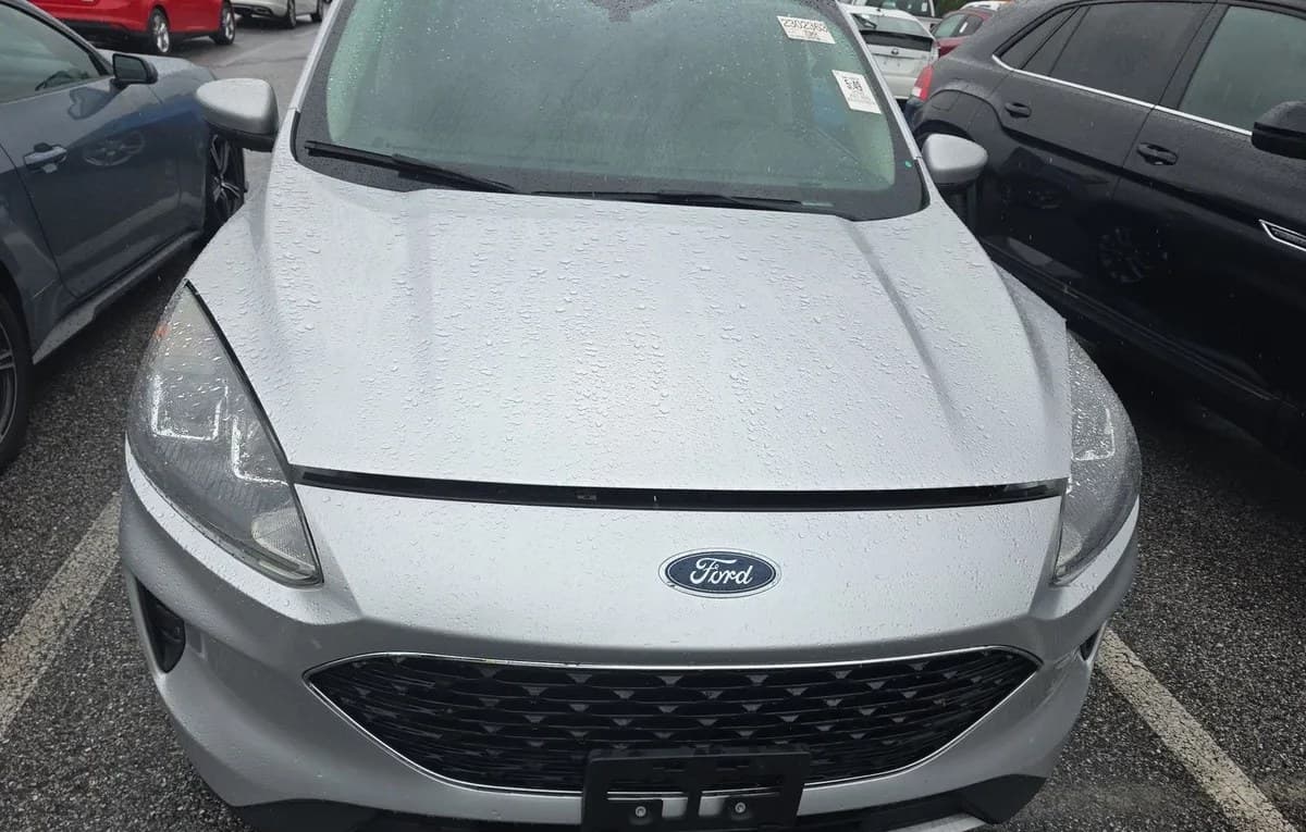 2020 FORD ESCAPE SE 3