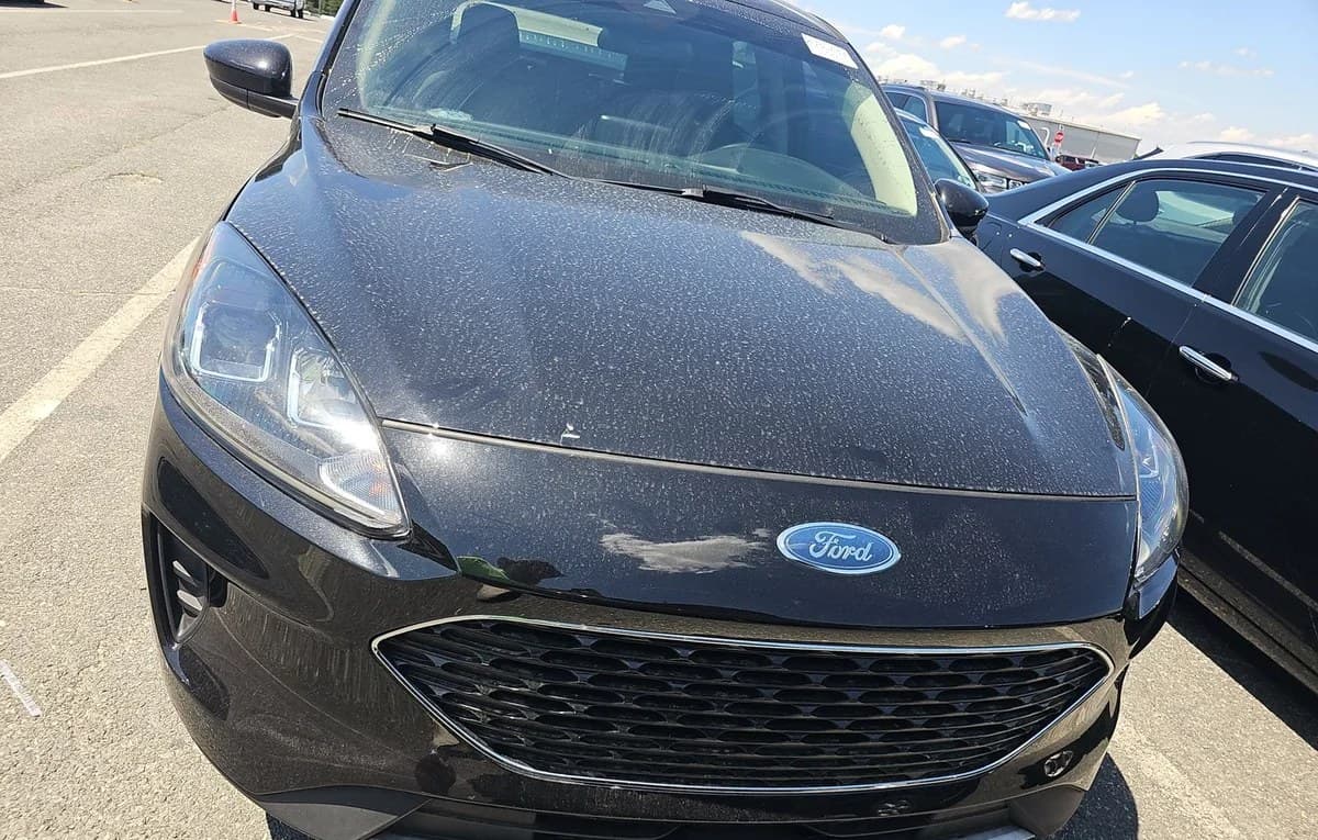 2020 FORD ESCAPE SE 3