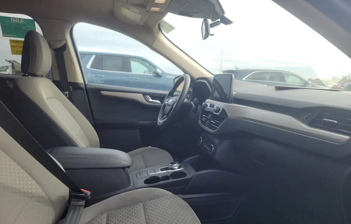 2020 FORD ESCAPE SE 5