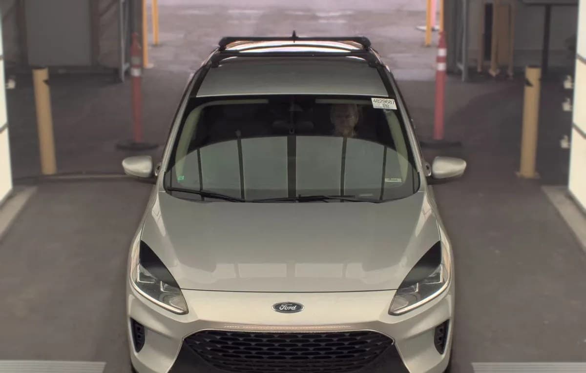 2020 FORD ESCAPE SE 2