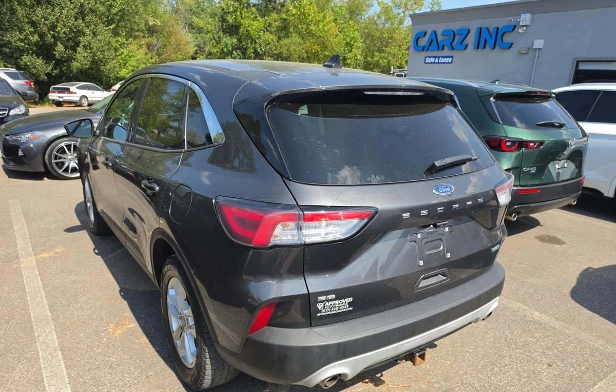 2020 FORD ESCAPE SE 3