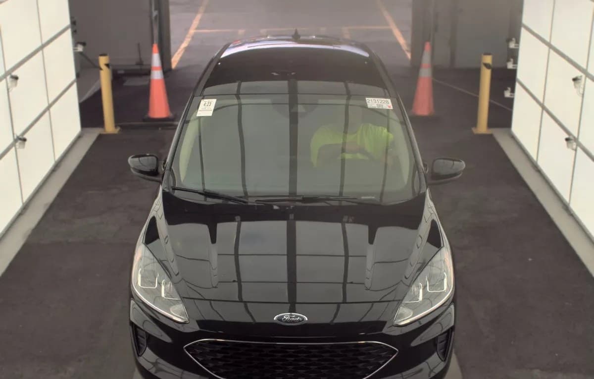2020 FORD ESCAPE SE 3