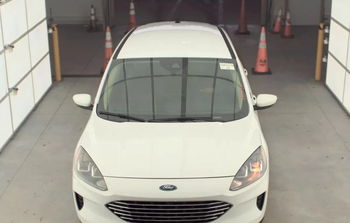 2020 FORD ESCAPE SE 3