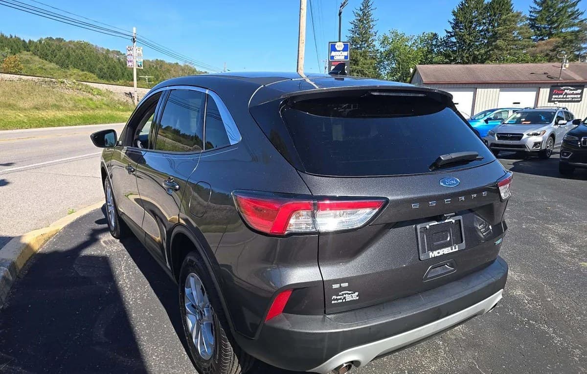 2020 FORD ESCAPE SE 3