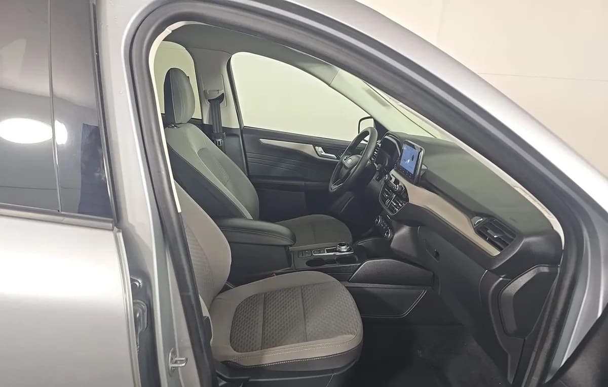 2021 FORD ESCAPE SE 5