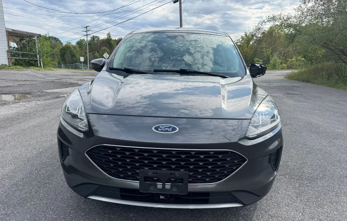 2020 FORD ESCAPE SE 2