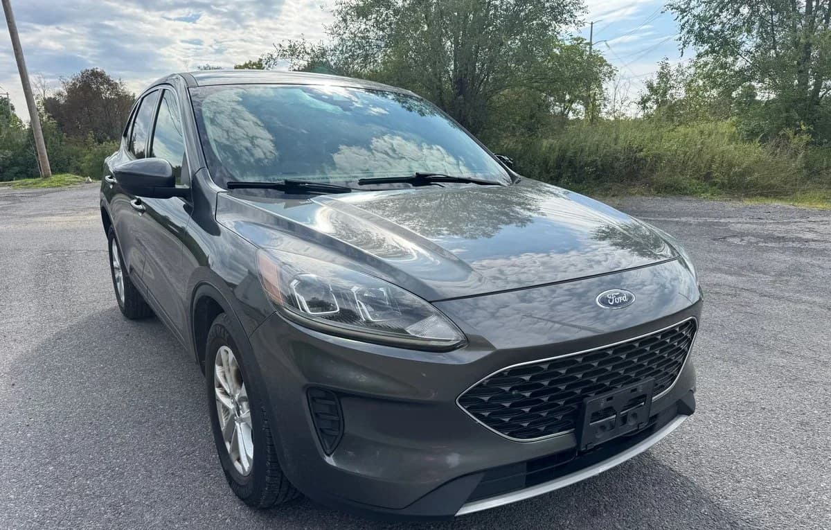 2020 FORD ESCAPE SE 3