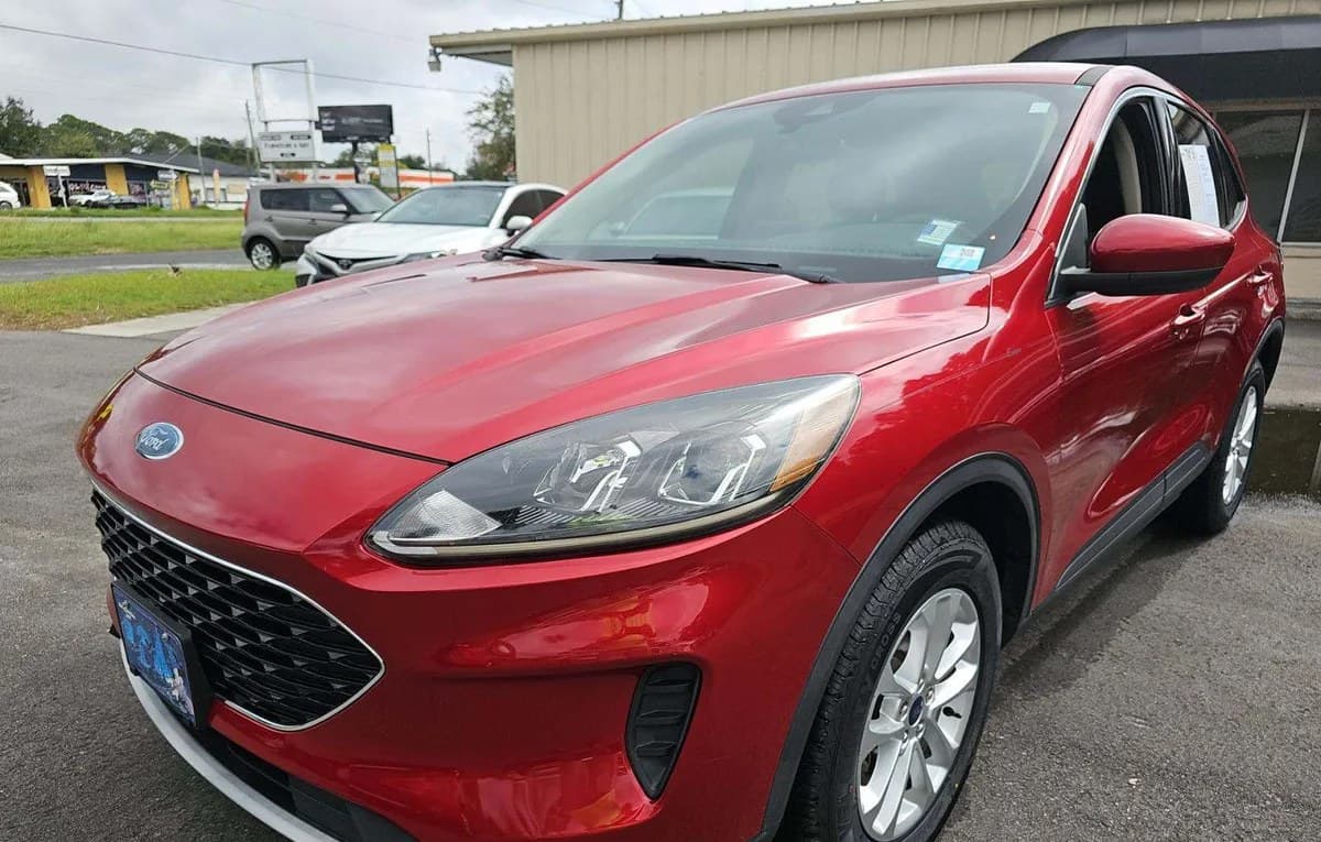 2020 FORD ESCAPE SE 2