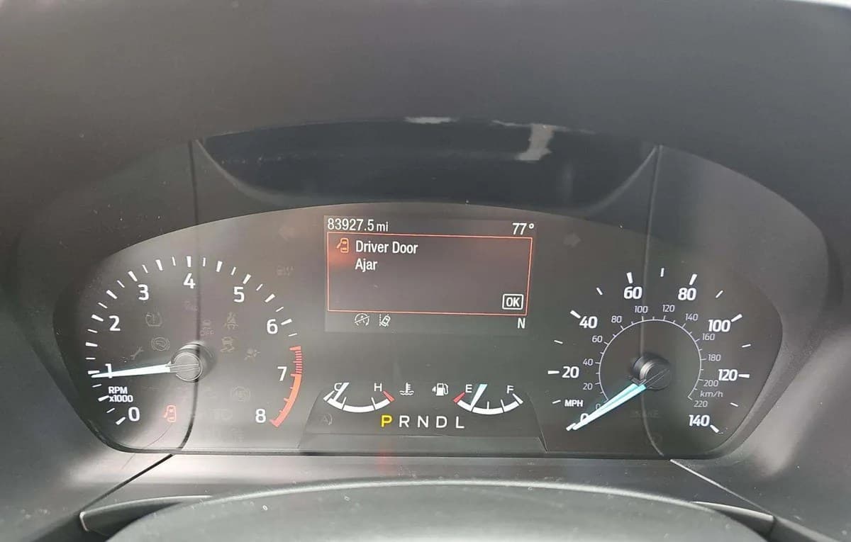 2020 FORD ESCAPE SE 6