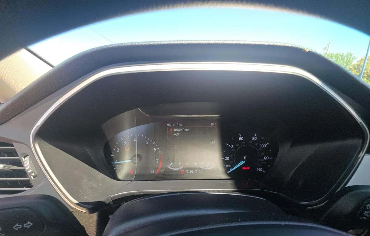 2020 FORD ESCAPE SE 6