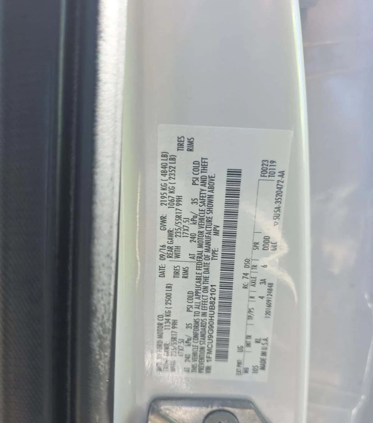 2017 FORD ESCAPE SE 3