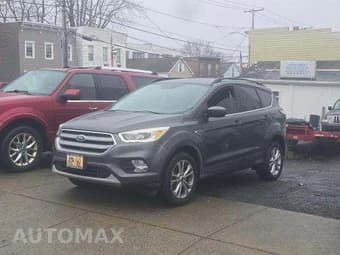 2017 FORD ESCAPE SE 2