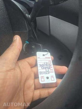 2017 FORD ESCAPE SE 9