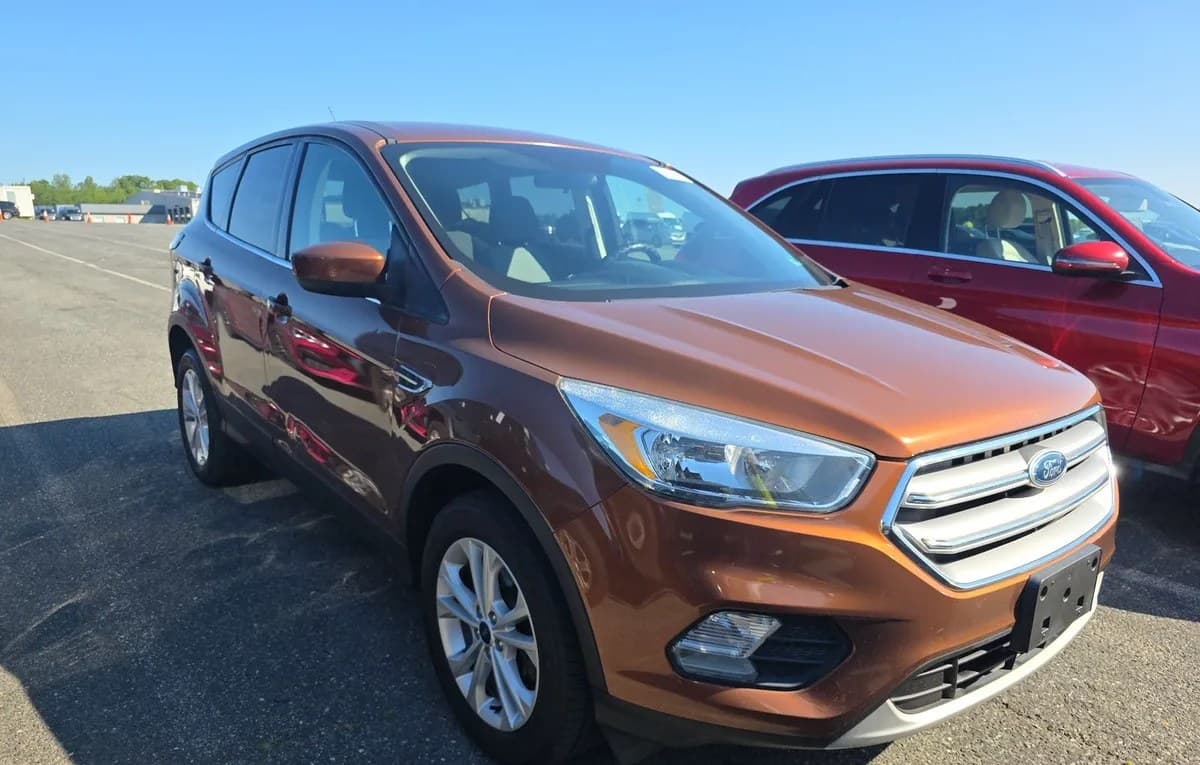 2017 FORD ESCAPE SE 3