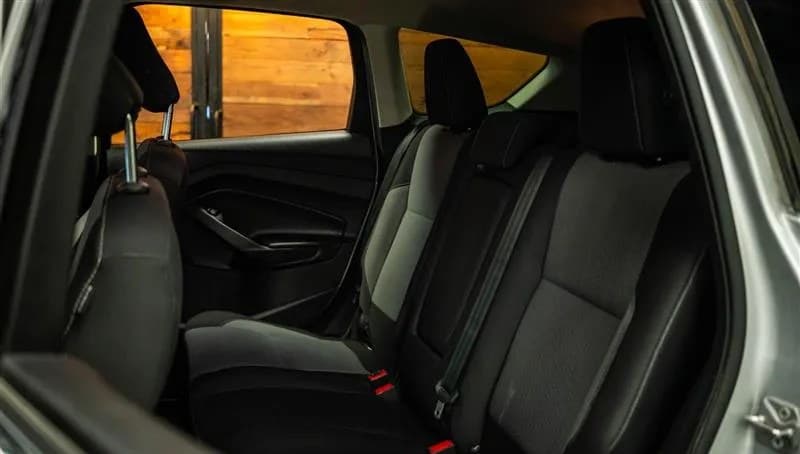 2019 FORD ESCAPE SE 7