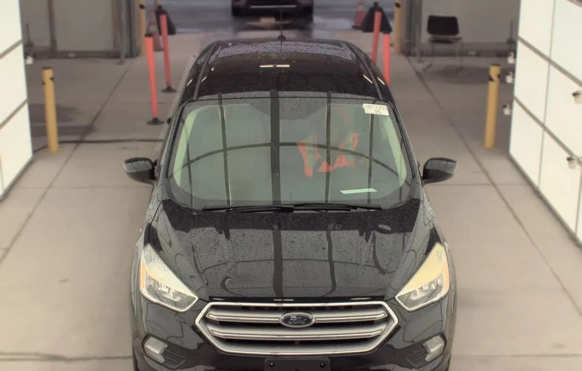 2017 FORD ESCAPE SE 3