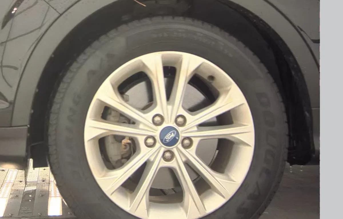 2017 FORD ESCAPE SE 6