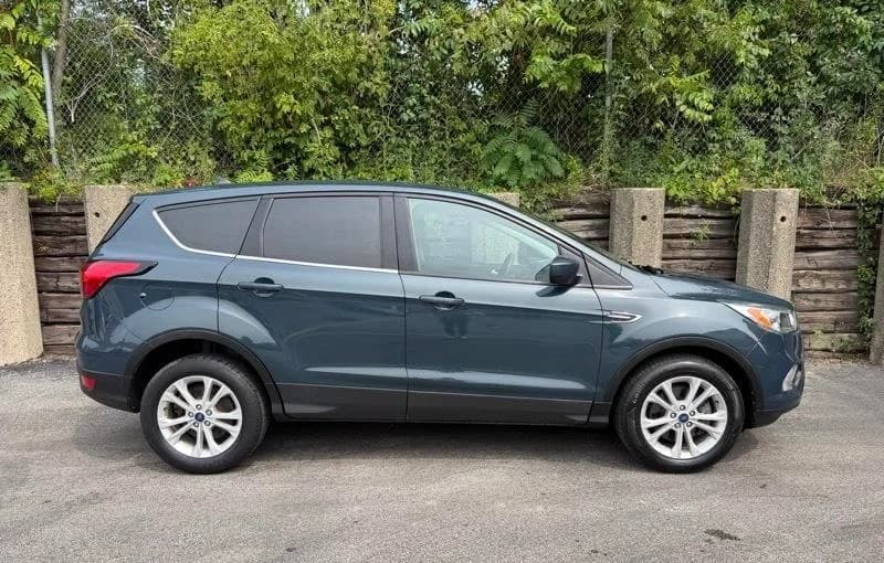 2019 FORD ESCAPE SE 5