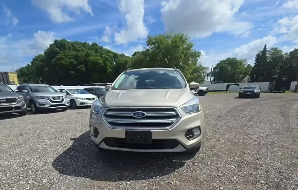 2018 FORD ESCAPE SE 3