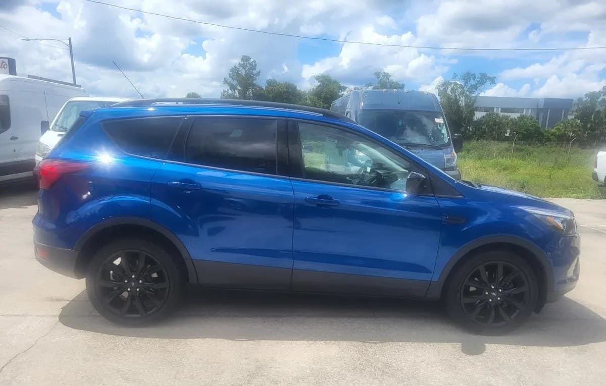 2019 FORD ESCAPE SE 7