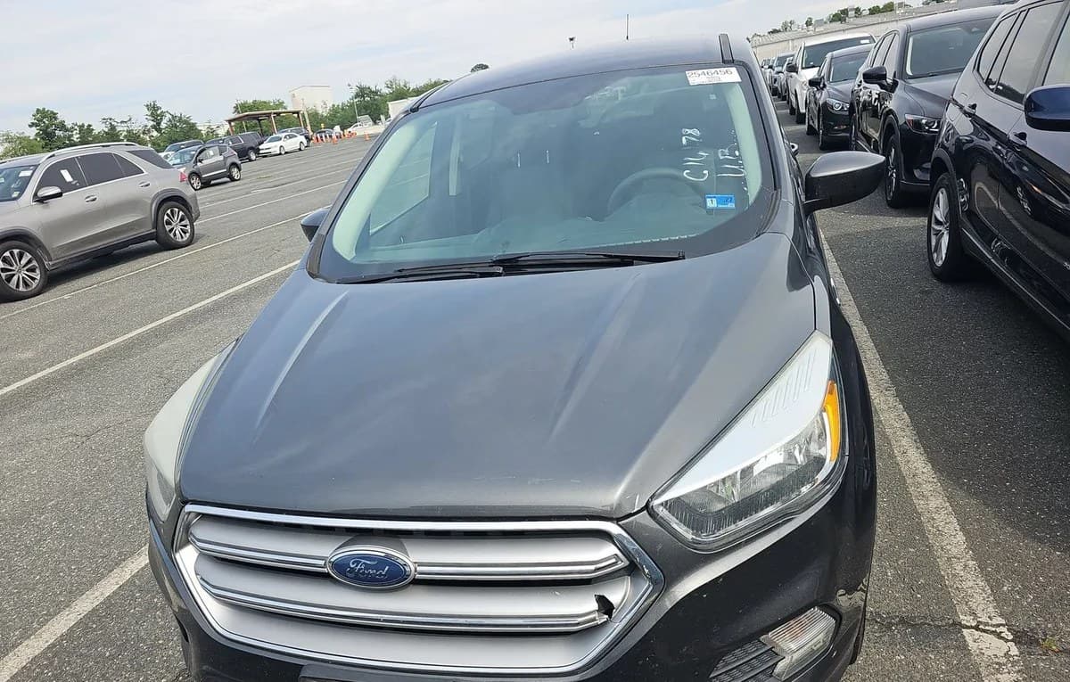 2017 FORD ESCAPE SE 2