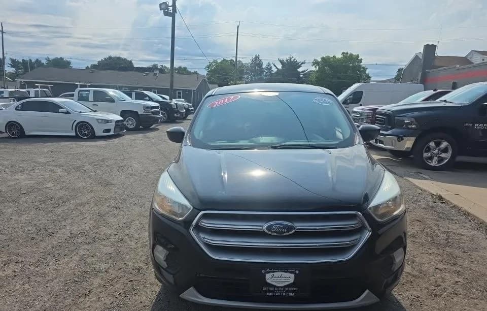 2017 FORD ESCAPE SE 3