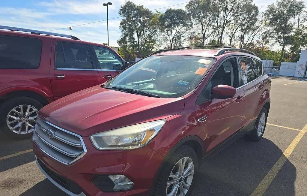 2017 FORD ESCAPE SE
