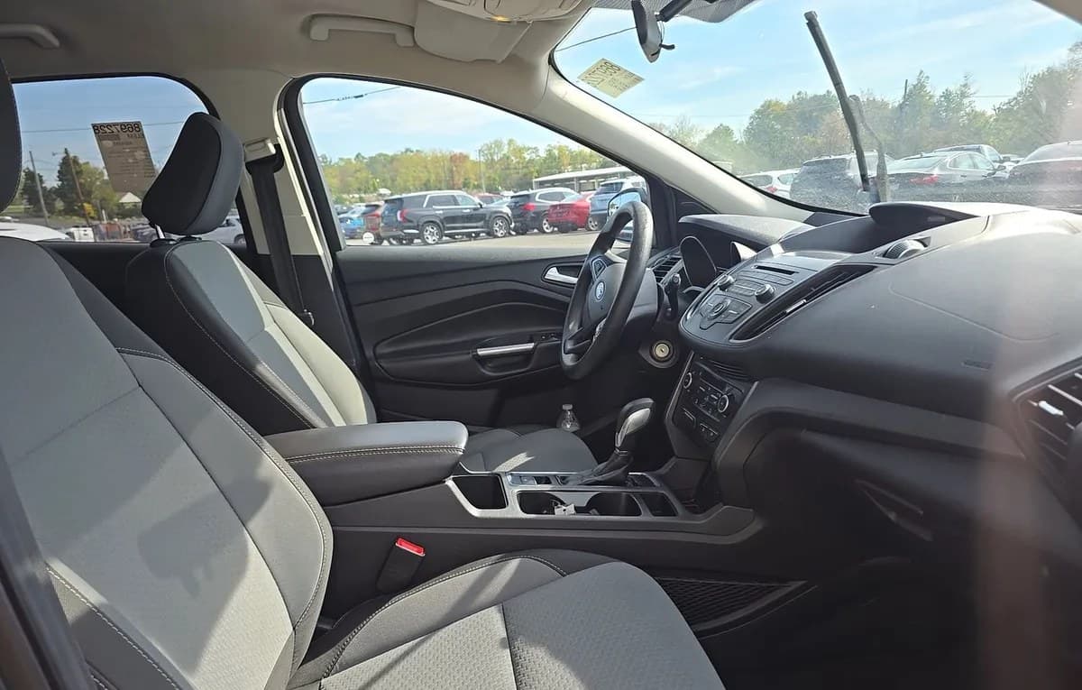 2018 FORD ESCAPE SE 5