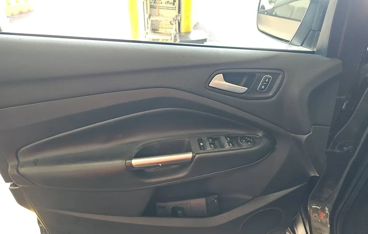2018 FORD ESCAPE SE 6